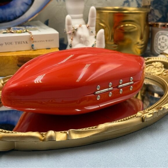 🆕 LULU GUINNESS 🧿 NWOT Iconic Lips Perspex Clutch - Burnt Orange Red - Picture 7 of 16